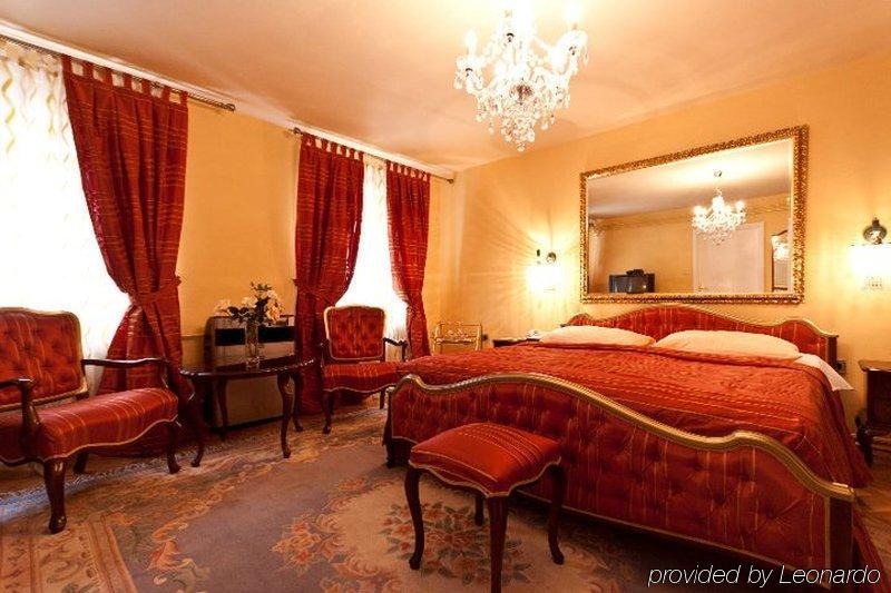Hotel Livadic 萨莫博尔 客房 照片