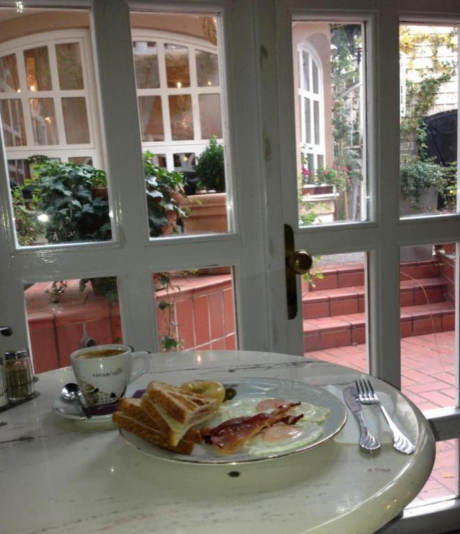 Hotel Livadic 萨莫博尔 外观 照片